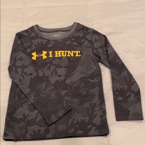 Under Armour boys camo I HUNT shirt size 6